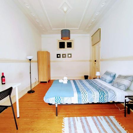 Fernando Pessoa Lisbon Rooms Exterior photo